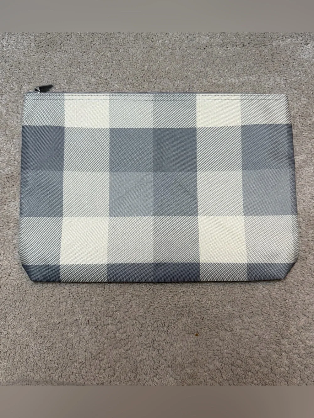 Thirty One Brushed Check Gray & White Zip Pouch